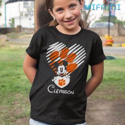 Clemson Tigers Shirt Mickey Hugs Clemson Heart Kid Tshirt