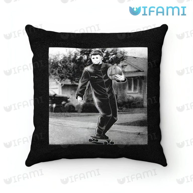 Michael Myers Roller Skating With Pumpkin Pillow Scary Movie Gift