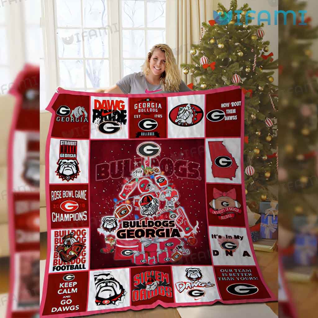 Great Georgia Bulldogs Christmas Tree Blanket GA Football Gift