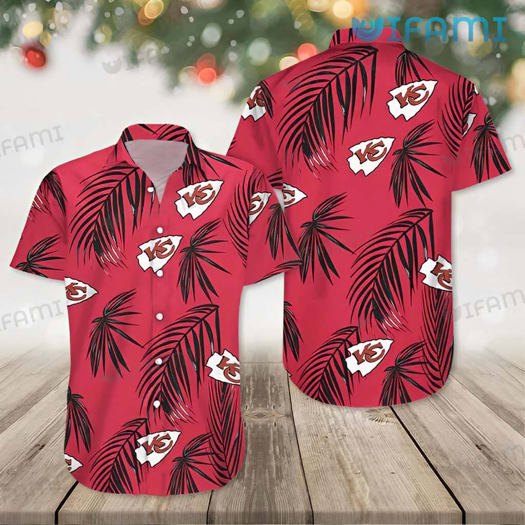 Louis Vuitton LV Pattern Kansas City Chiefs Logo Hawaiian Shirt And Shorts  - Roostershirt