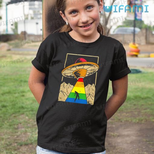 LGBT Shirt Alien Abduction LGBT Gift