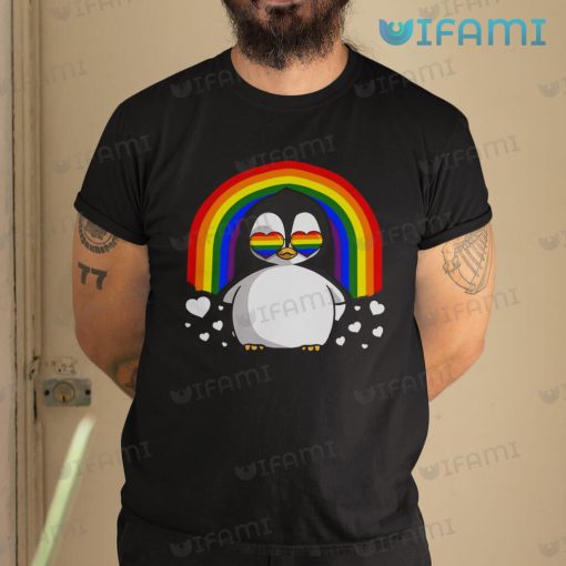 LGBT Shirt Cute Penguin Rainbow Flag LGBT Gift