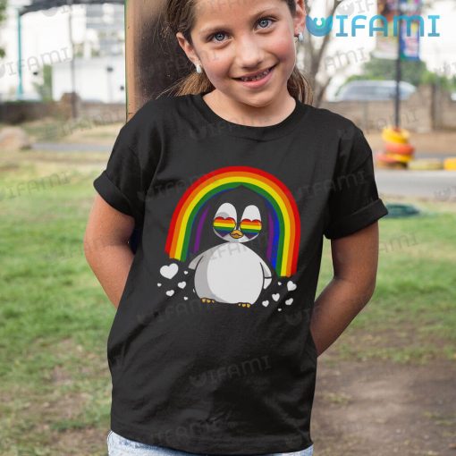 LGBT Shirt Cute Penguin Rainbow Flag LGBT Gift