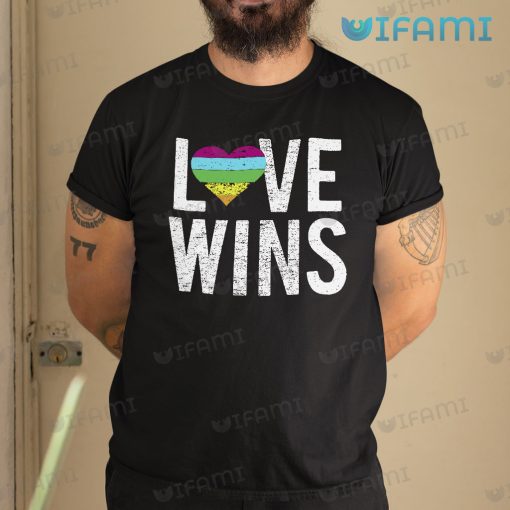 LGBT T-Shirt Love Wins LGBT Gift