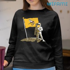 Minnesota Vikings Shirt Astronaut Flag Vikings Sweashirt