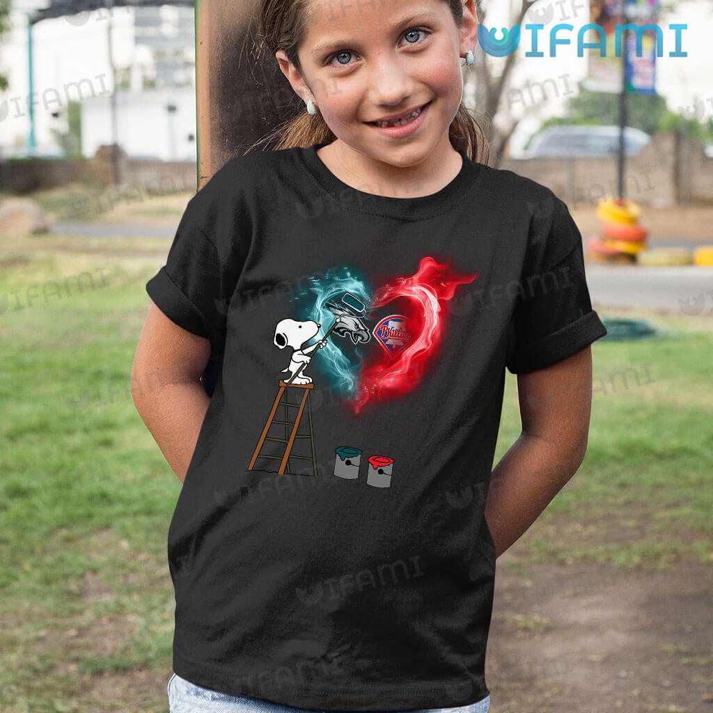 Philadelphia Eagles Shirt Snoopy Paint Heart Phillies Eagles Gift -  Personalized Gifts: Family, Sports, Occasions, Trending