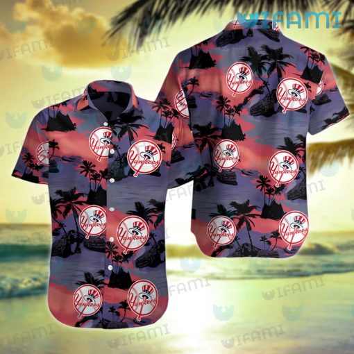 New York Yankees Hawaiian Shirt Volcano Car Yankees Gift