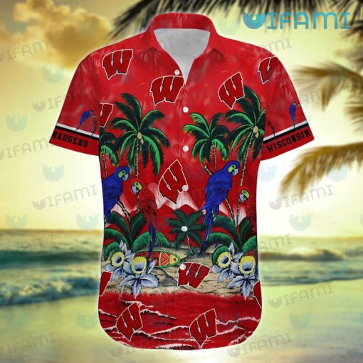 Wisconsin Badgers Hawaiian Shirt Parrot Couple Tropical Beach Badgers Gift