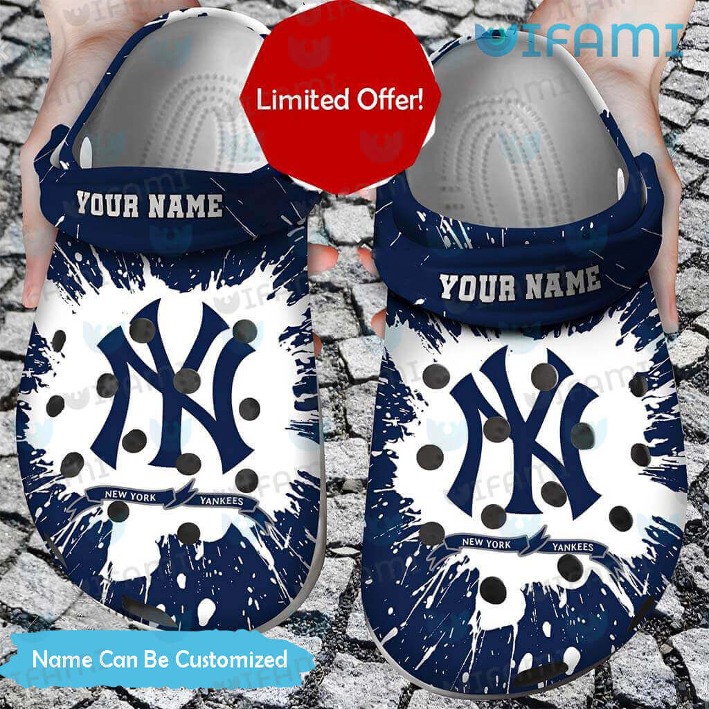 LIMITED Baby Yoda New York Yankees 3D Hoodie Yankee