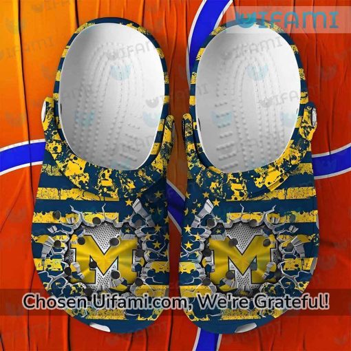 Michigan Wolverines Crocs Upbeat Wolverines Gift