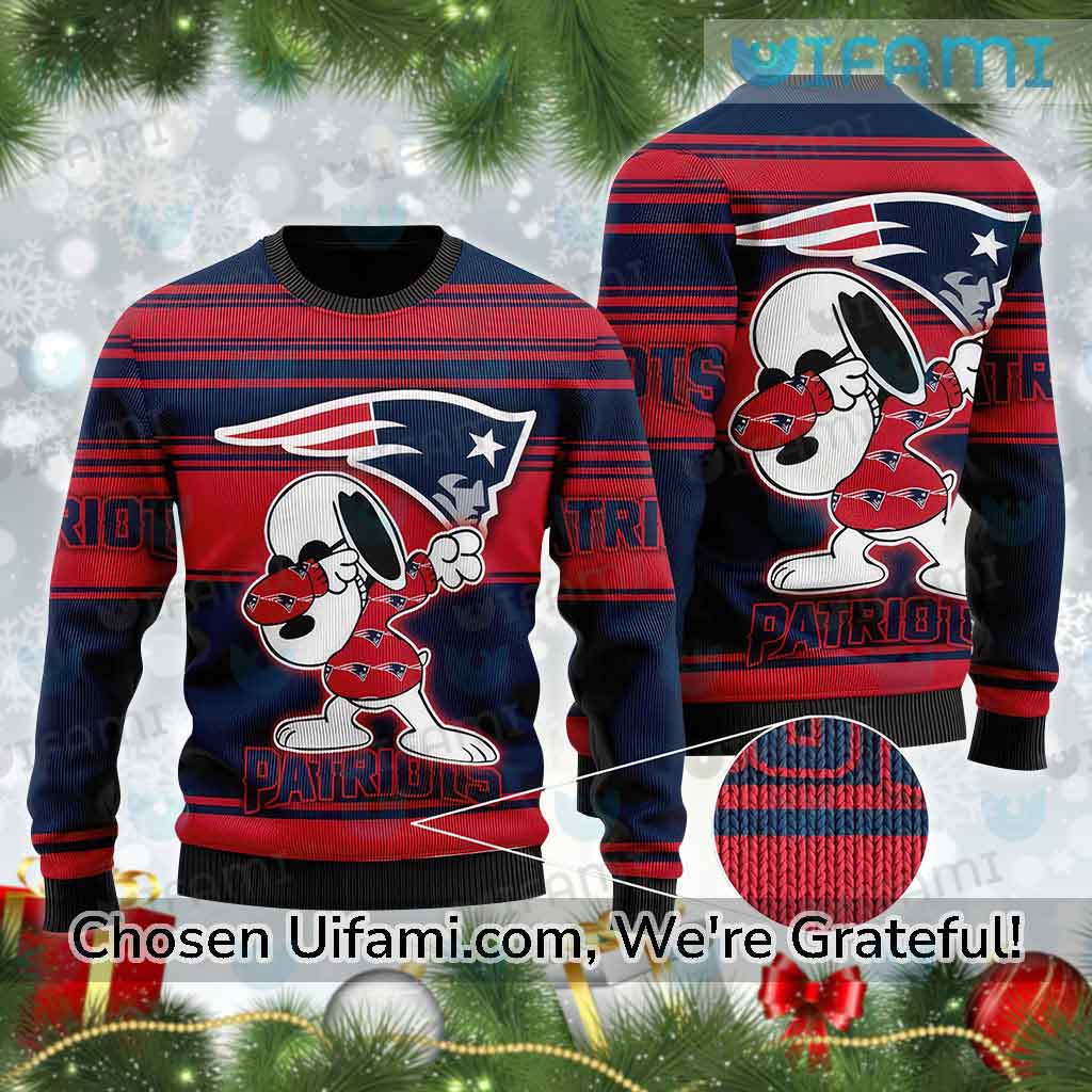 NFL Patriots Sweater Snoopy Unique New England Patriots Gifts