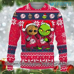 Yankees Sweater Women Tempting Baby Groot Grinch Yankees Gifts For Dad