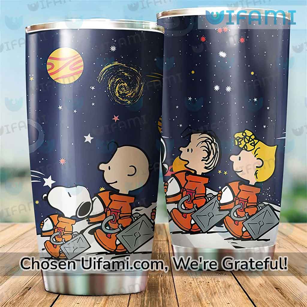 https://images.uifami.com/wp-content/uploads/2023/09/Charlie-Brown-Tumbler-Cup-Unique-Snoopy-Linus-Van-Pelt-Gift.jpg
